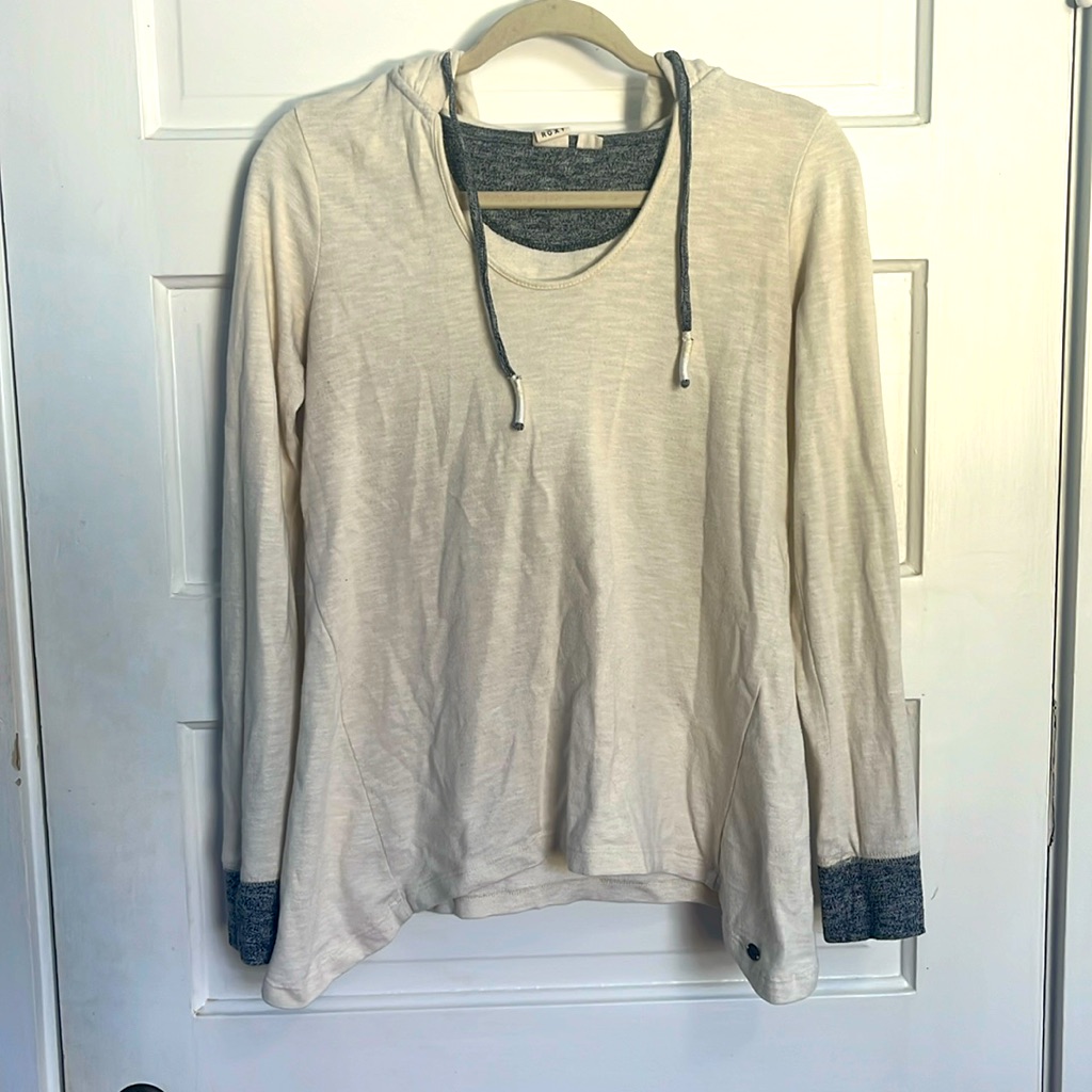 Roxy Long Sleeve Pullover